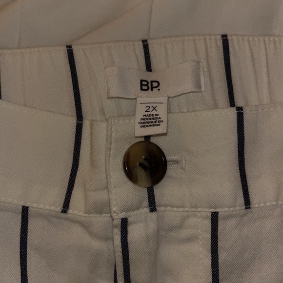 BP. Wide pinstriped trousers - Picture 3 of 6